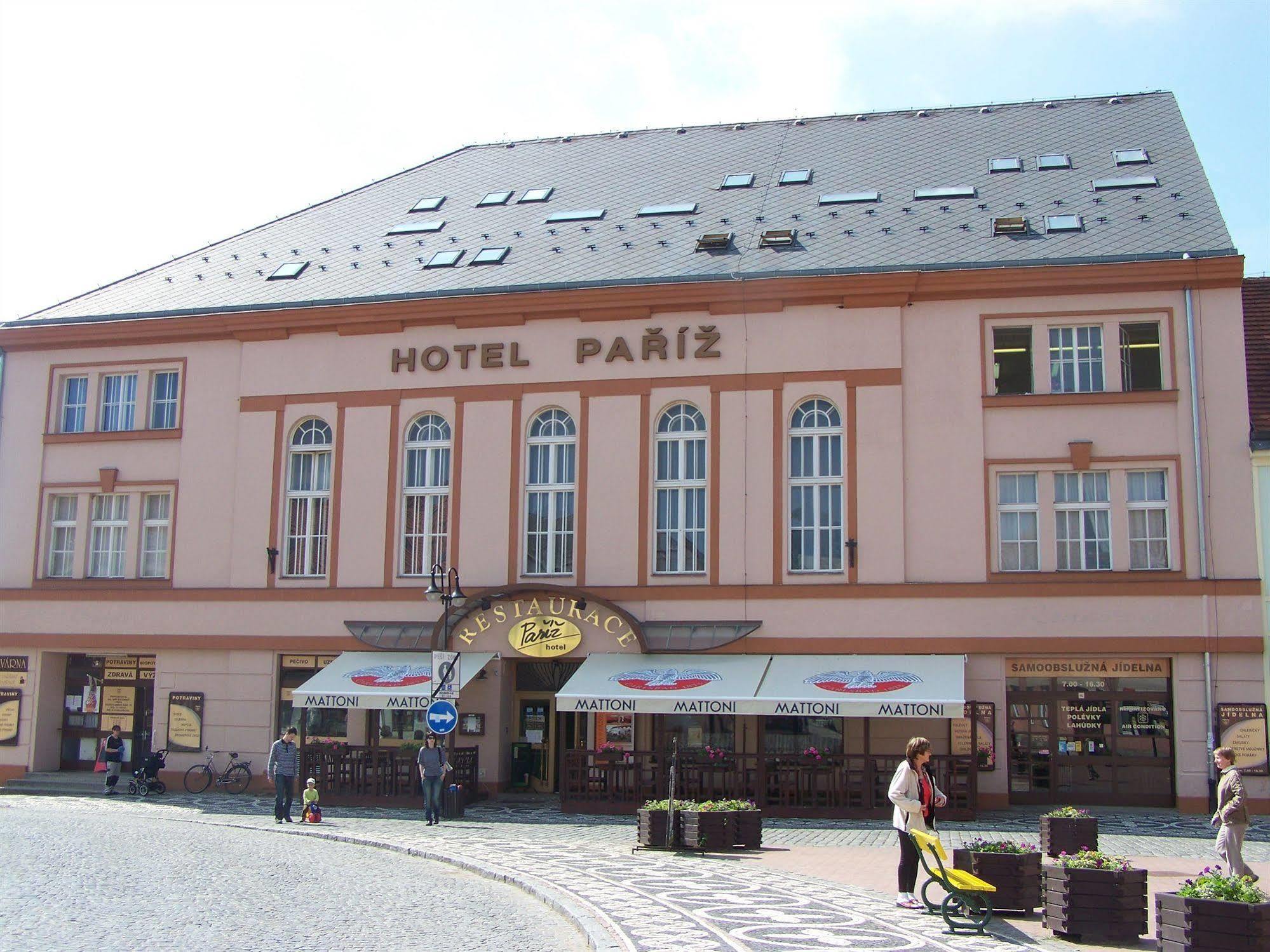Hotel Paříž Jičín Exterior foto
